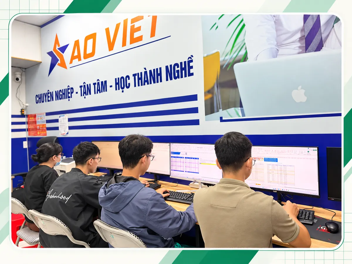 Ảnh minh họa thiết kế từ lớp tin học thực tế do chủ website cung cấp, dùng cho nội dung Excel cho công việc văn phòng.